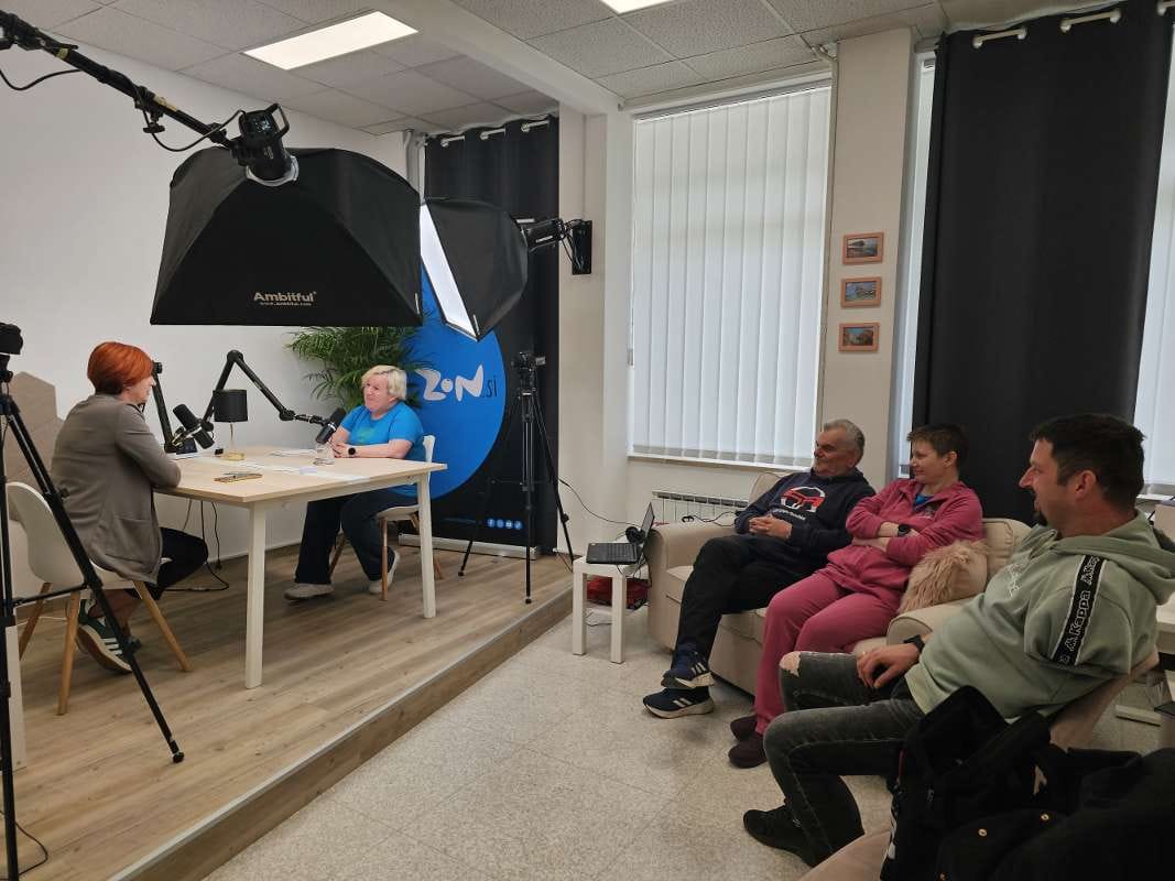 2026_04_VDC_Zasavje_snemanje_podkast (8)_1067x800 VDC Zasavje podkast