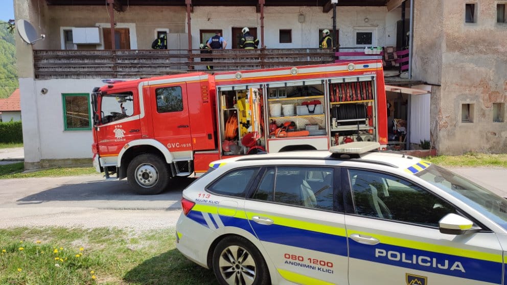 FOTO: Nedeljo zaznamoval požar hiše v Kisovcu