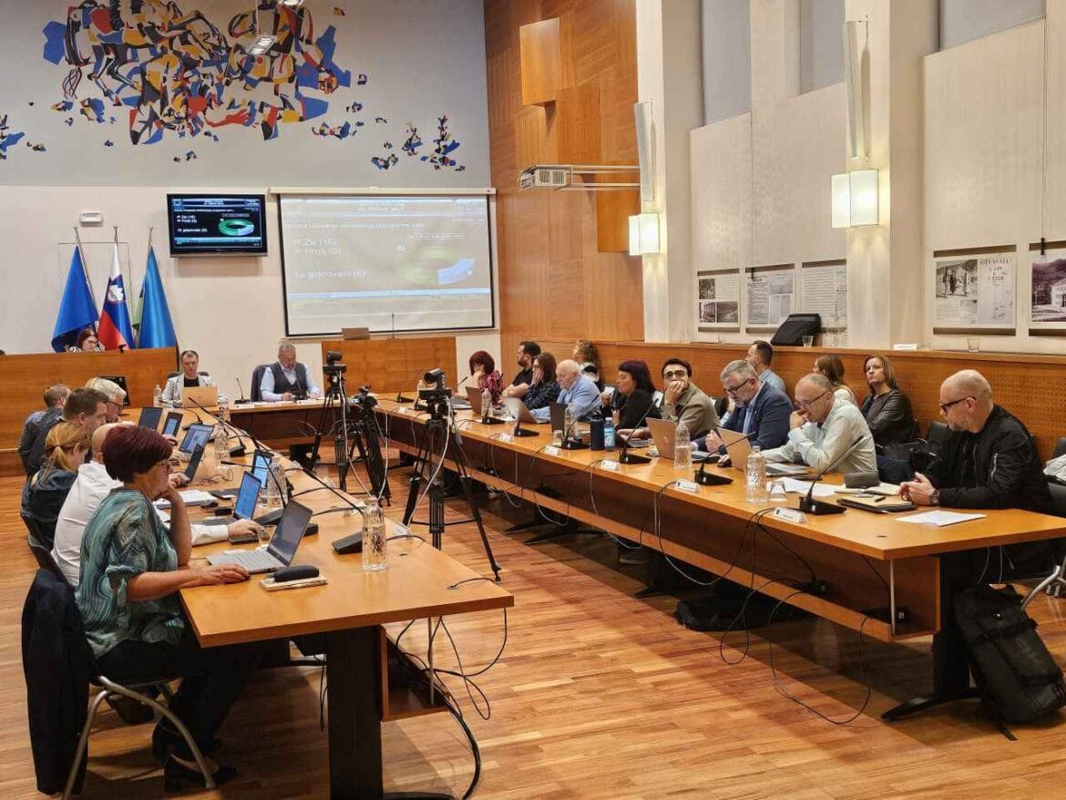 obcinska_seja_Trbovlje_april_2026 (4)_1280x960