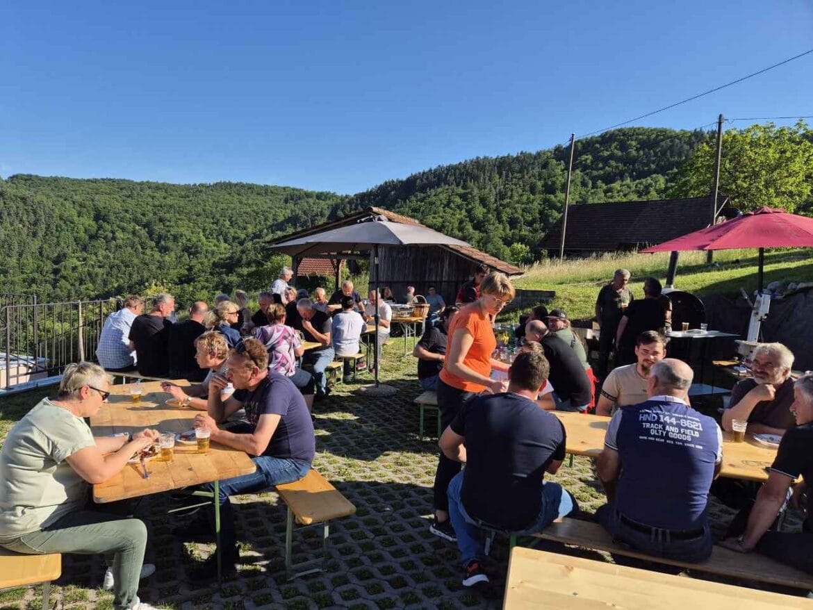 otvoritev_ceste_I_Vrhovska_gora_Radece_maj_2026_1280x960 otvoritev_ceste_I_Vrhovska_gora_Radece_maj_2026_1280x960