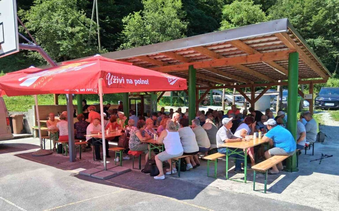 Drustvo_invalidovna_pikniku_Hrastnik_2026