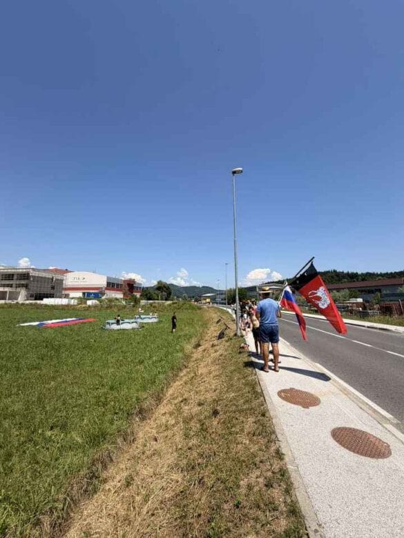 kolesarska_Dirka_po_Sloveniji_Smartno_pri_Litiji-foto_Grega_Mohar_junij_2026 (131)_720x960