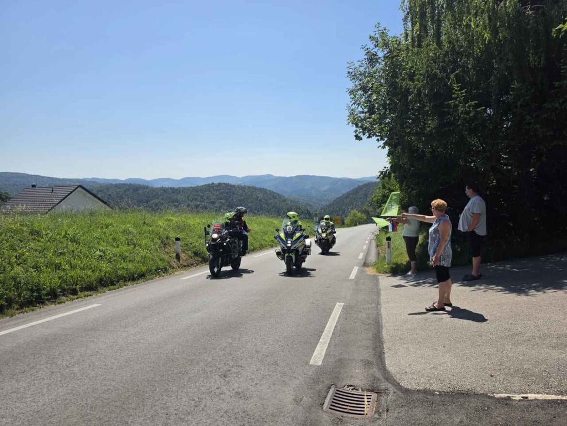 kolesarska_Dirka_po_Sloveniji_Vace_junij_2026 (79)_1280x960 kolesarska_Dirka_po_Sloveniji_Vace_junij_2026 (79)_1280x960