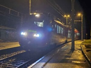 vlak_slovenske_zeleznice_Kresnice_december_2025 (5)_1280x960