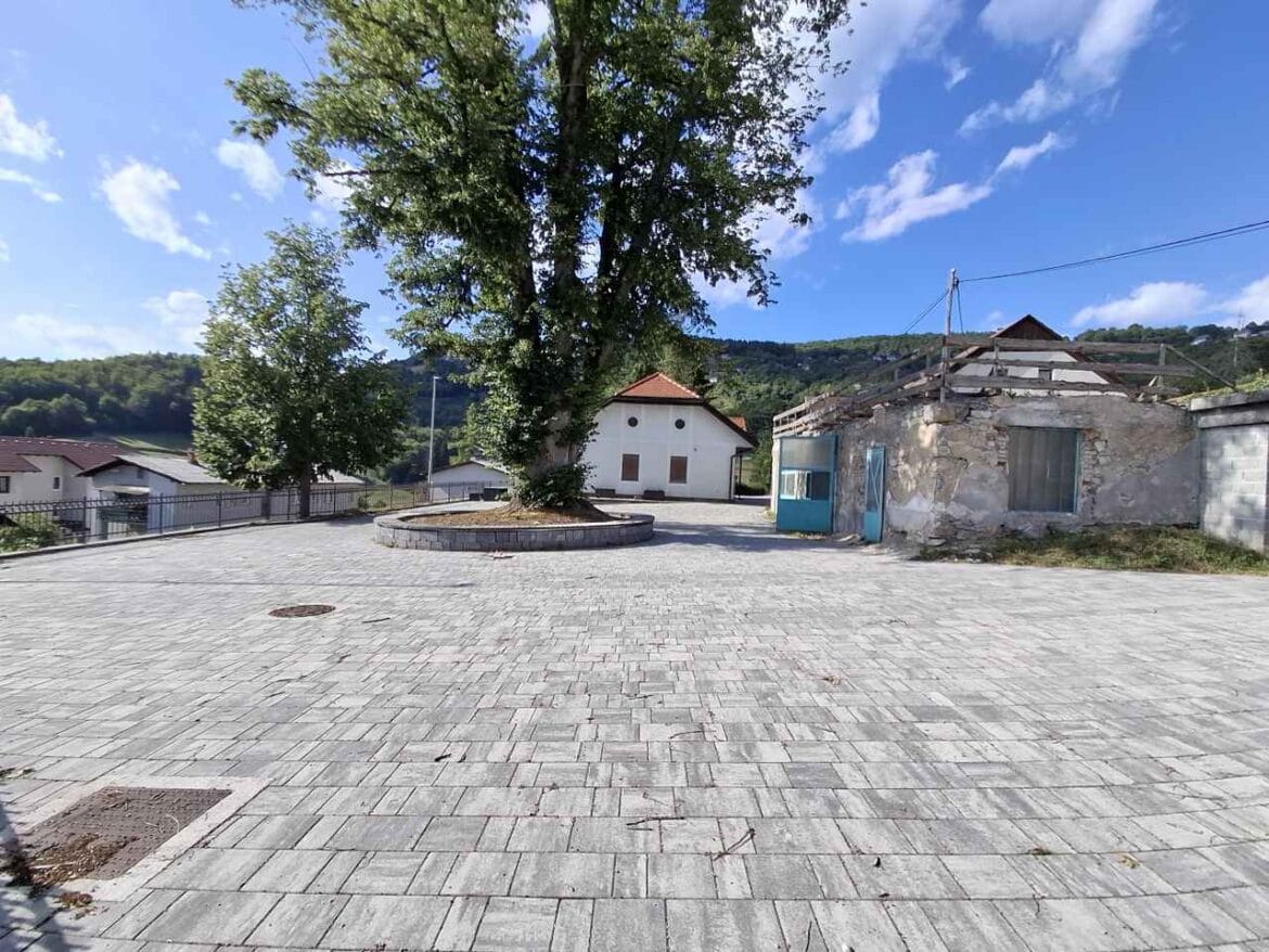 Vecnamenska_dvorana_Gabrovka_julij_2026-foto_Alenka_Mesojedec (1)_1280x960 Vecnamenska_dvorana_Gabrovka_julij_2026-foto_Alenka_Mesojedec (1)_1280x960