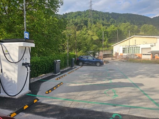 forstek_elektricne_polnilnice_4
