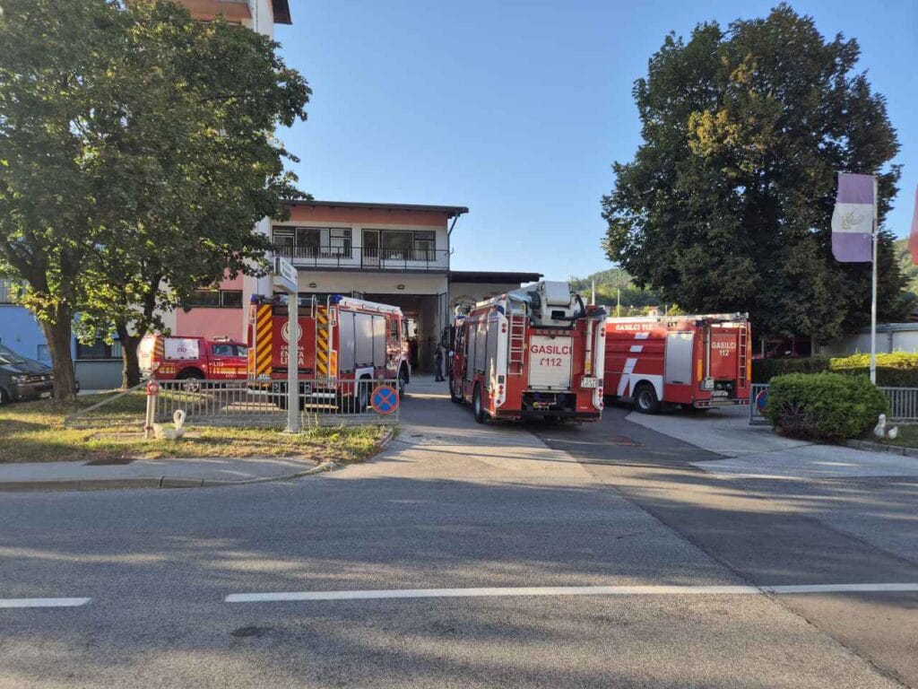 PGD_Litija_podpis_pogodbe_novo_vozilo_avgust_2026 (30)_1280x960