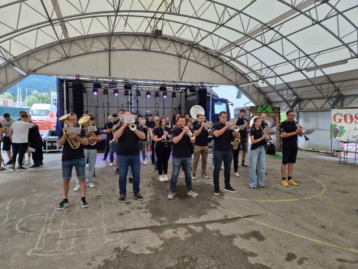 Perkmandelc_vabi_v_svojo_dezelo_drustvo_Ruardi_skok_cez_kozo_Zagorje_avgust_2026 (27)_1280x960 Perkmandelc_vabi_v_svojo_dezelo_drustvo_Ruardi_skok_cez_kozo_Zagorje_avgust_2026 (27)_1280x960