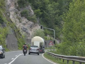 cesta_Zagorje-Trbovlje_G2-108_krizisce_motorist_julij_2026 (2)_1280x960