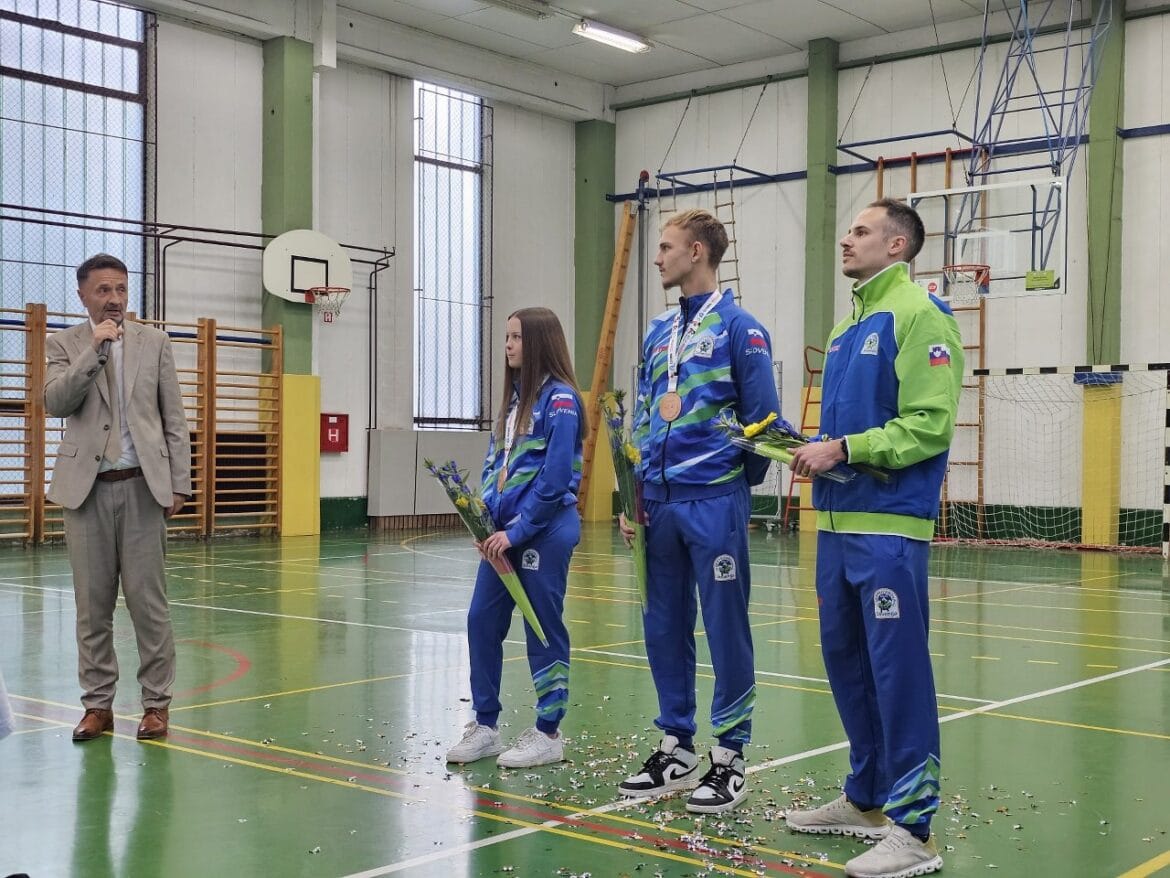 Pon_Do_Kwan_Izlake_sprejem_Eva_Hribar_Filip_Mikelj_Tilen_Zajc_9_2026-foto_arhiv_kluba (5)_1280x960 Pon_Do_Kwan_Izlake_sprejem_Eva_Hribar_Filip_Mikelj_Tilen_Zajc_9_2026-foto_arhiv_kluba (5)_1280x960