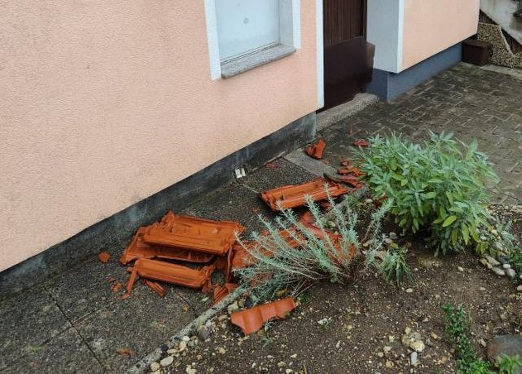 razkrita_streha_neurje_stresniki_Litija_september_2026_1024x733