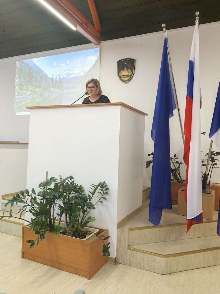 Gibanje_svoboda_Petra_Cilensek_obcinska_seja_Litija_2026-foto_GS (1)_719x960 Gibanje_svoboda_Petra_Cilensek_obcinska_seja_Litija_2026-foto_GS (1)_719x960