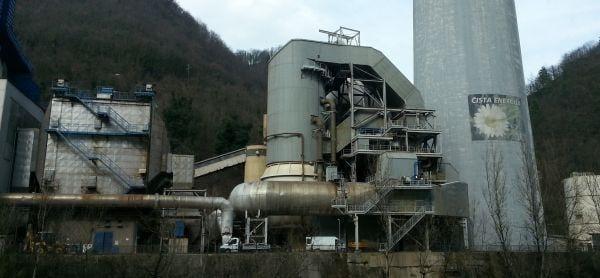 Bi lahko ostala polovica zaposlenih?