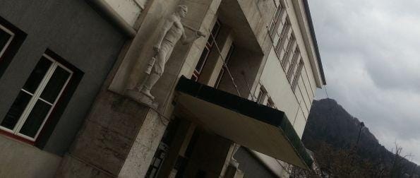 Direktorica vendarle izbrana