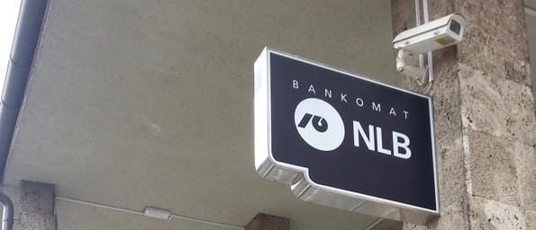 Ukradel denar z bankomata