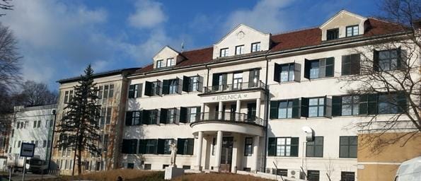 Smrt dvojčkov v Trbovljah: pomanjkljiva komunikacija med zdravniki