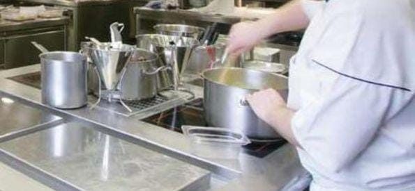 6 zasavskih gostincev z odločbo inšpektorja