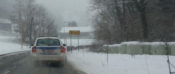 Policijskih in reševalnih 24