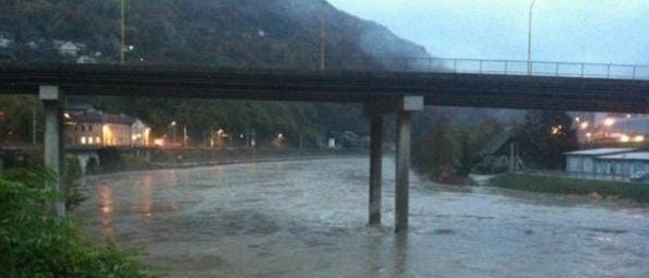 Ceste so poplavljene