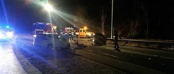 V nesreči trije poškodovani