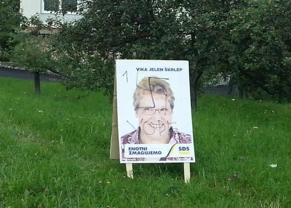 Po Turju kradli reklamne panoje
