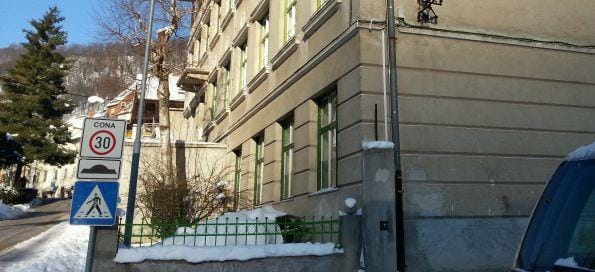 Sprememba centra Dola zaradi šole