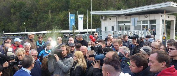 Odpovedi termašem v roke še ta mesec