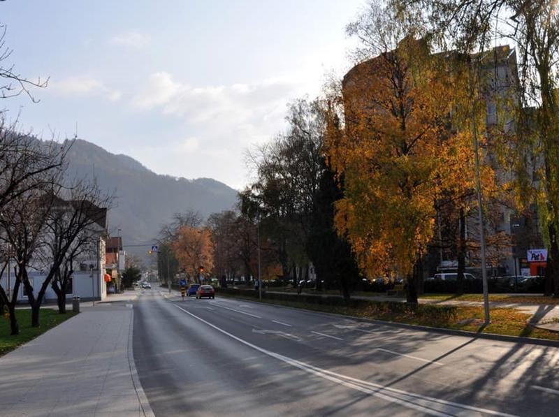 Stanovalci, pravočasno umaknite svoje avtomobile!