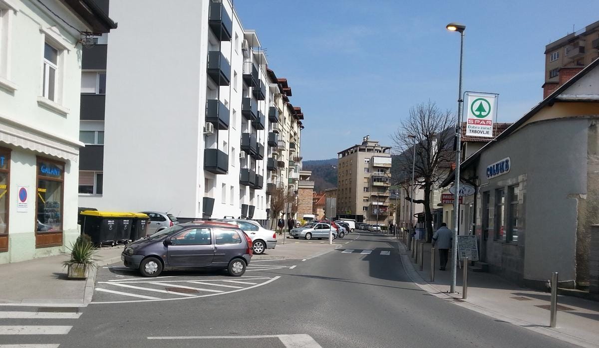 Zaprta Ulica 1. junija