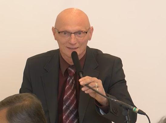 "Tudi sam ne verjamem papirjem"