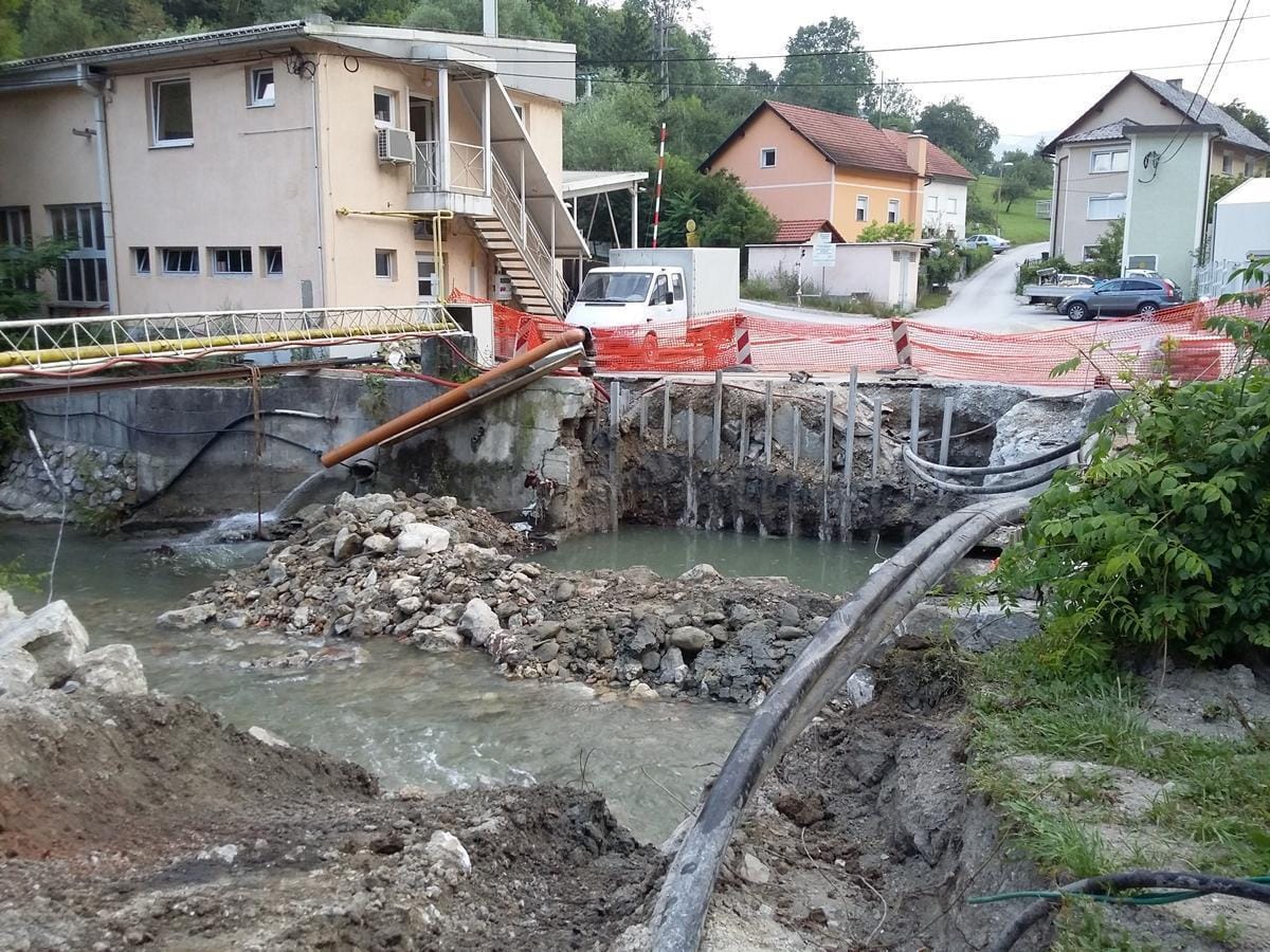 Čez nov most že jeseni?