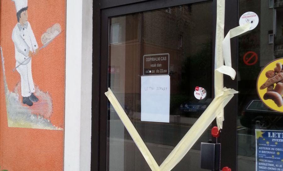 Peki šli na prisilni "letni dopust"