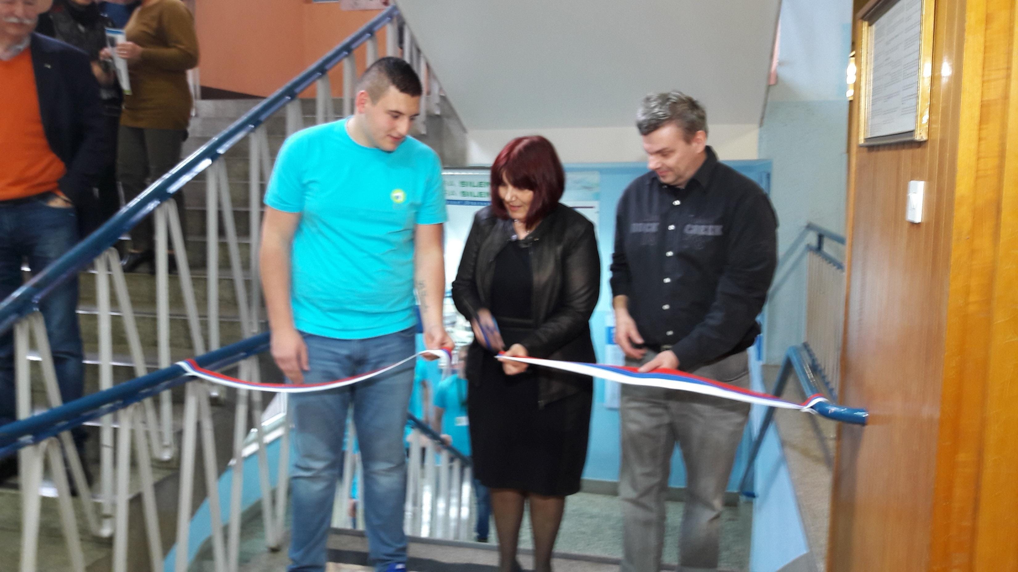 FOTO: Kar je na svetovnem tržišču sedaj tudi za trboveljske dijake