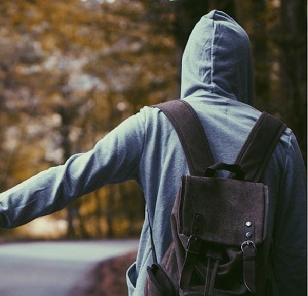 V nahrbtniku ubežnika našli drogo