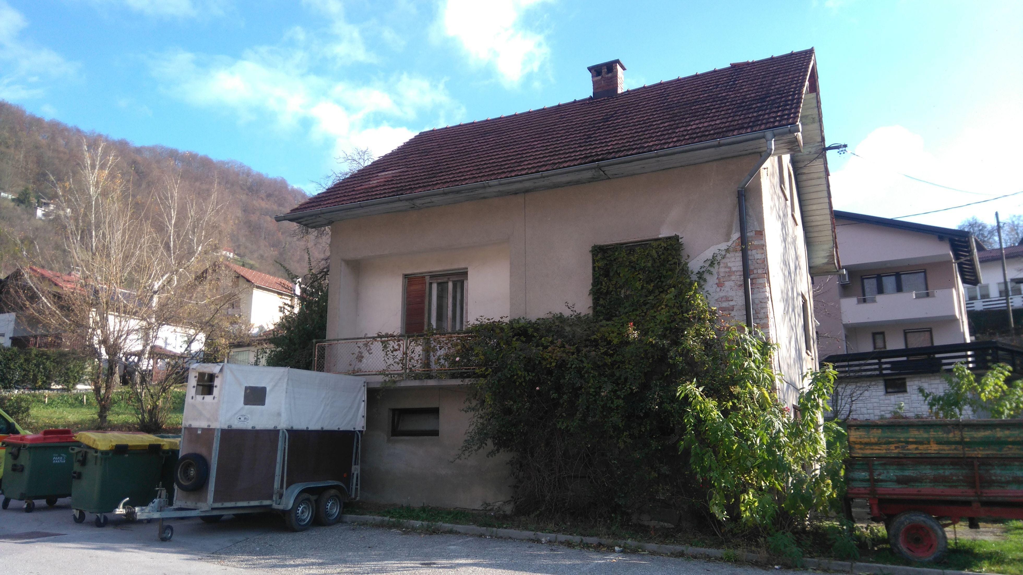 FOTO: Podrtija sredi mesta