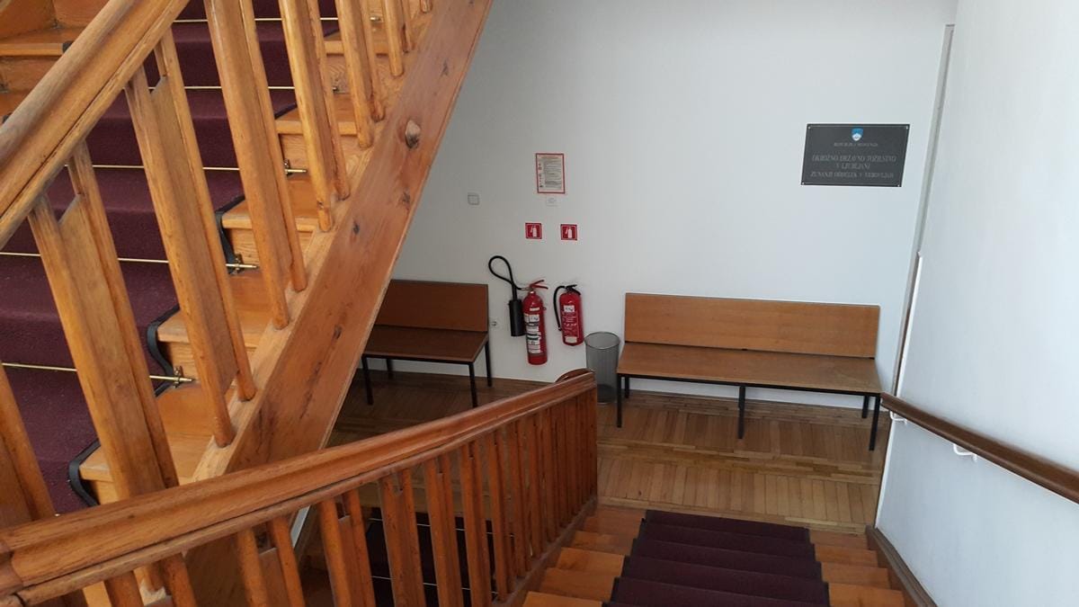 Tik pred dražbo ustavili postopek