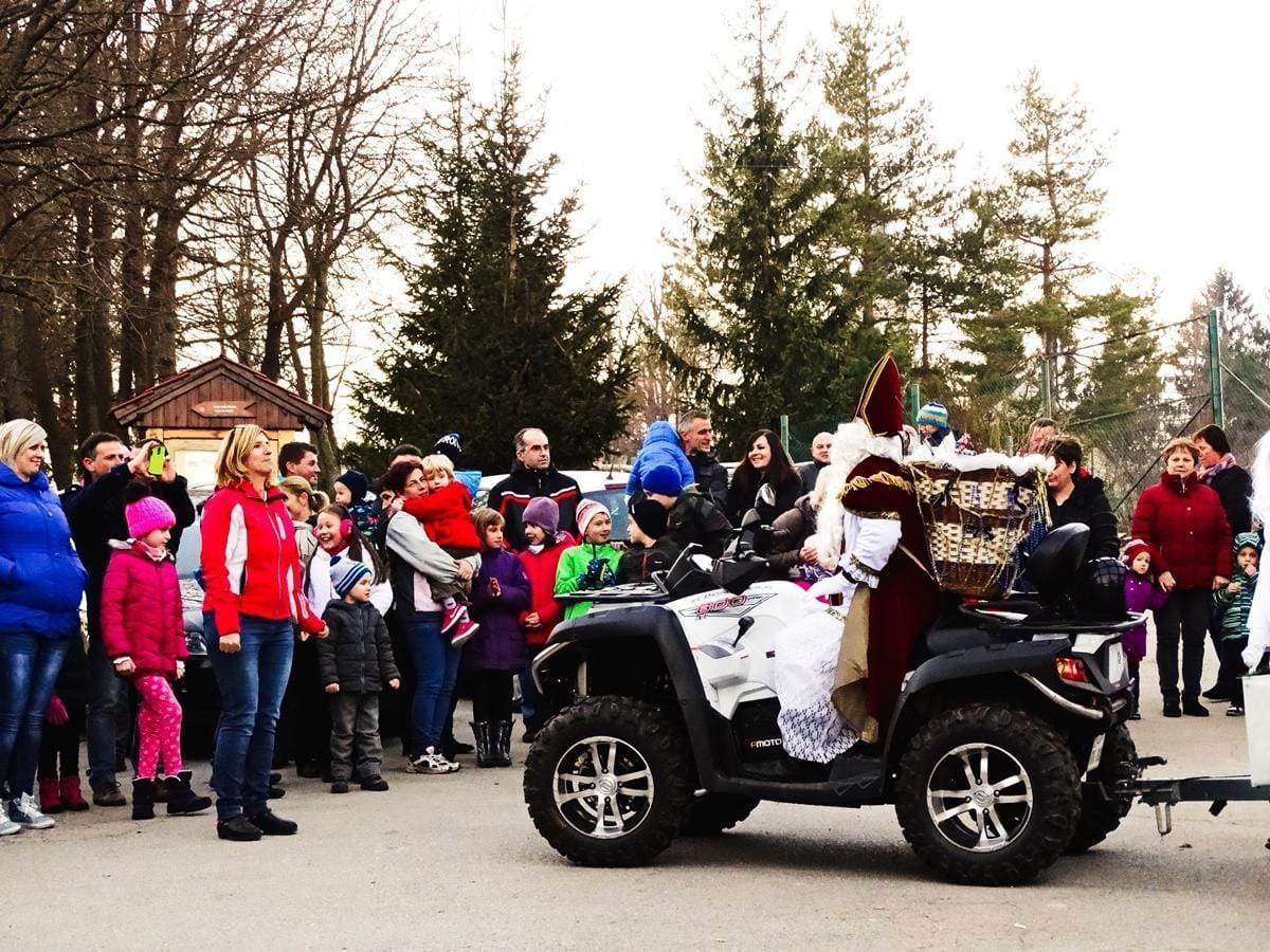 V Gorah z Miklavžem več kot 50 otrok
