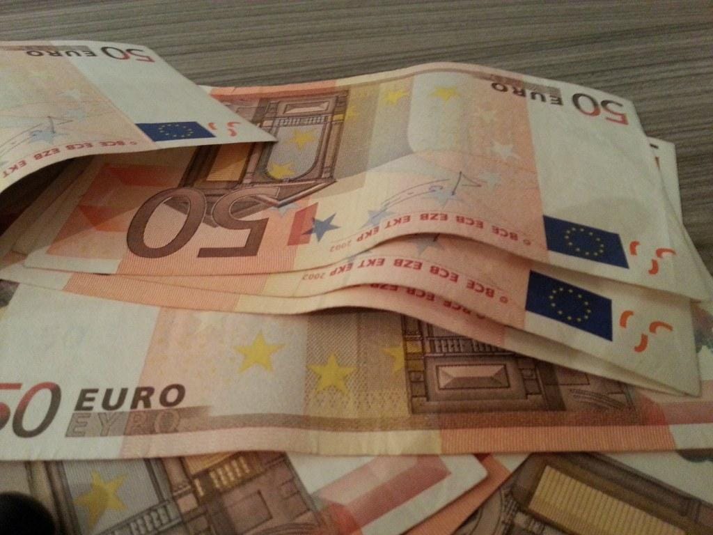 210.000 evrov za zasavske štipendije