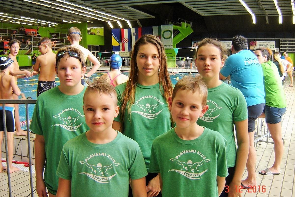Plavalci na mednarodnem mitingu Miklavž