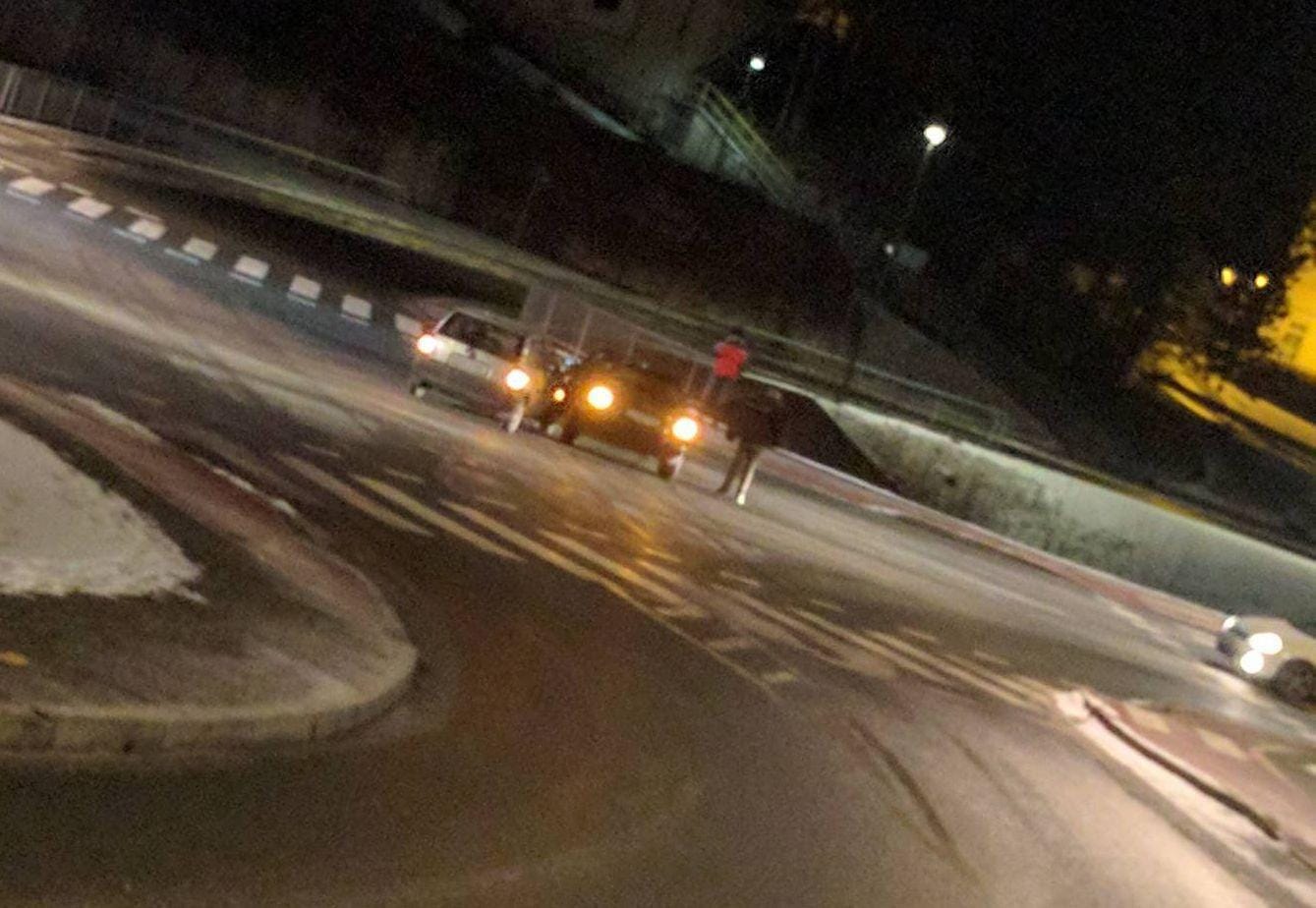 POZOR: Prometna nesreča