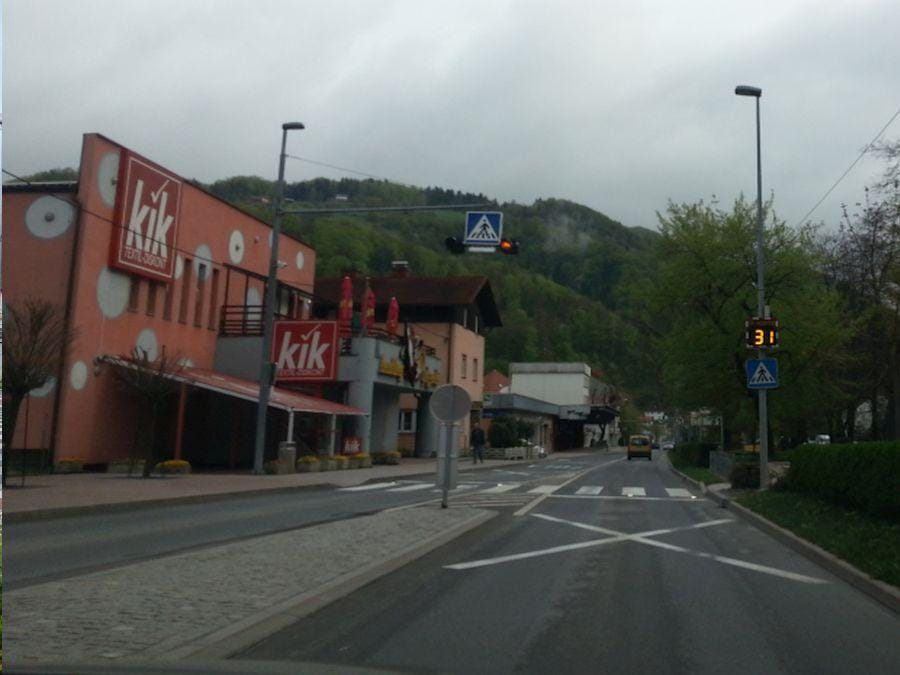 Varnostnik občanko zalotil pri kraji