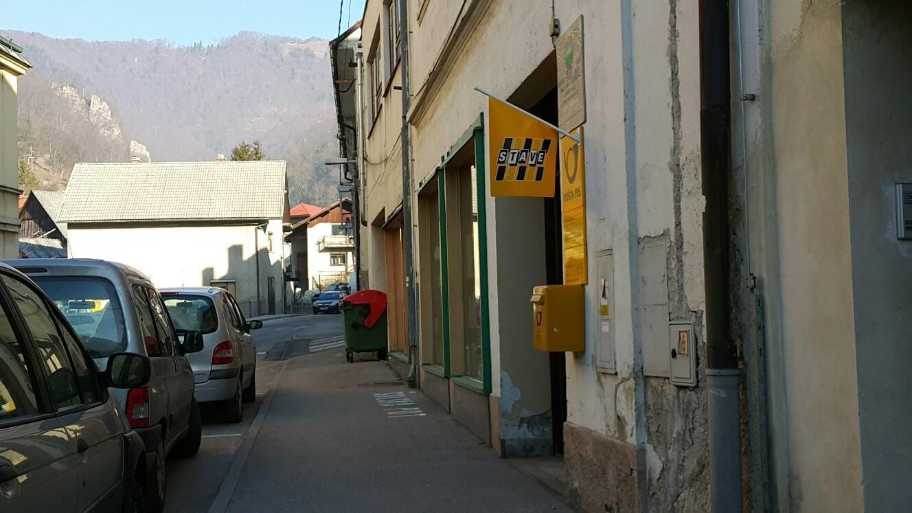 Dolani drugorazredni državljani?