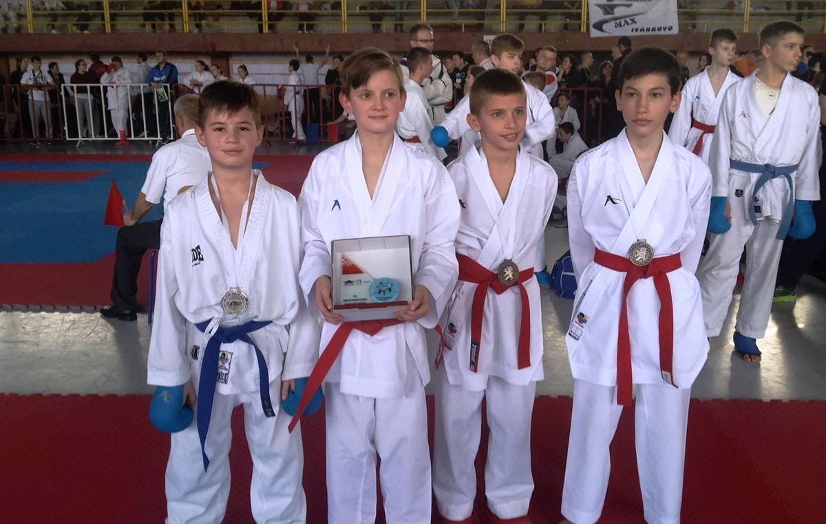 V enem dnevu do petih medalj