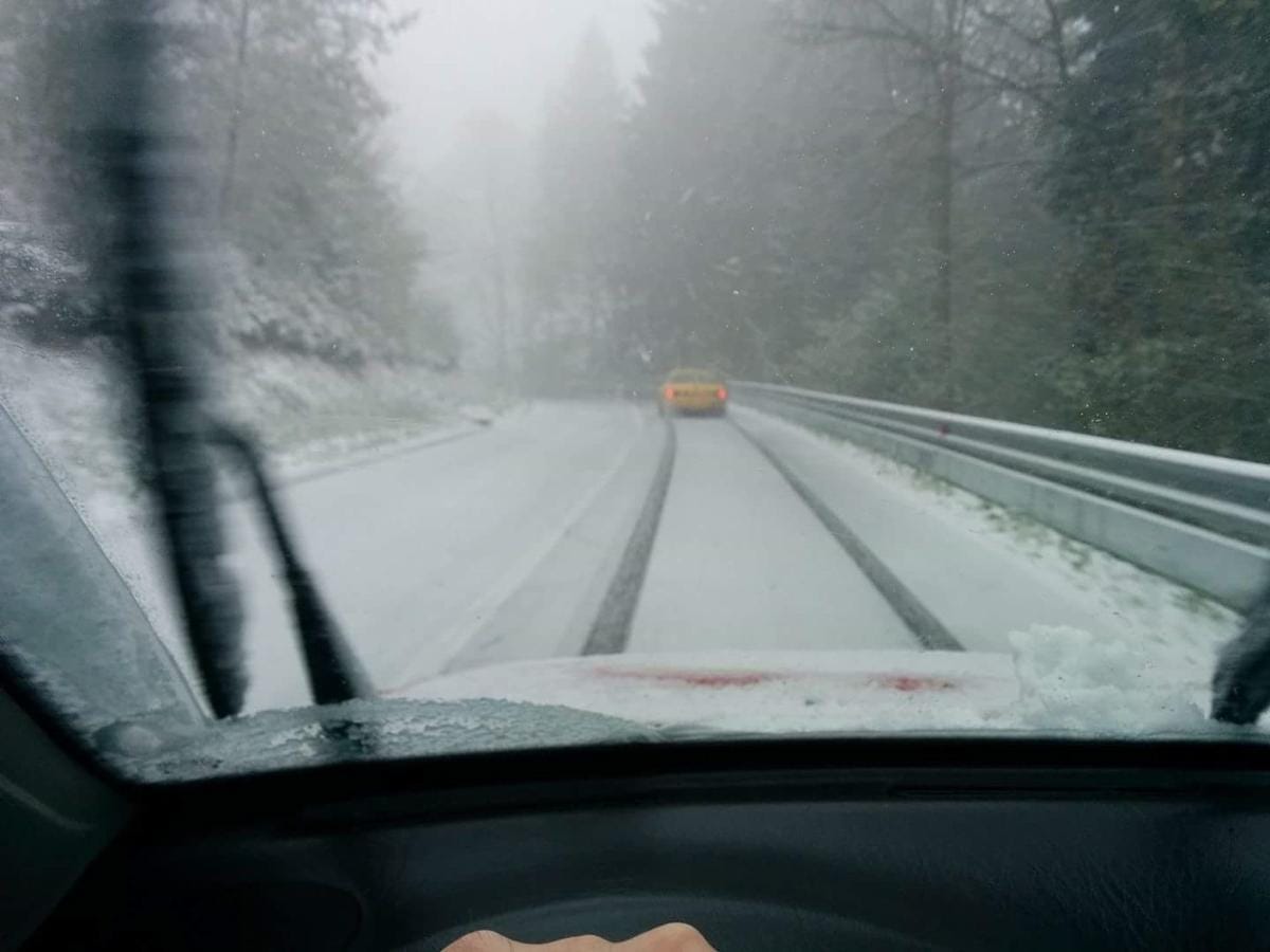 FOTO: Že spet ta sneg