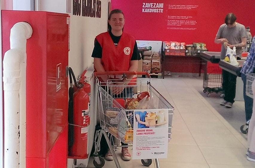 Dijaki so se izkazali kot prostovoljci