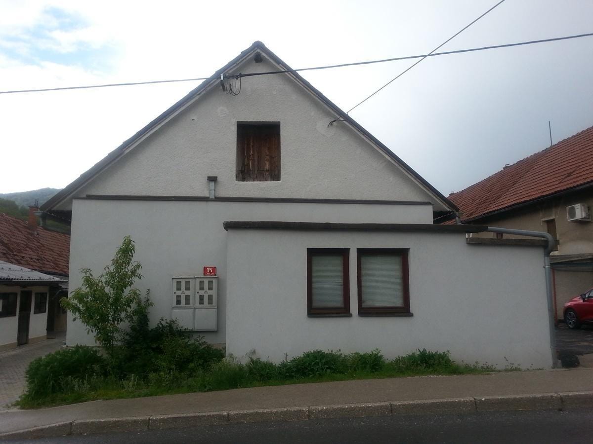 6.400 evrov za stanovanje v Trbovljah