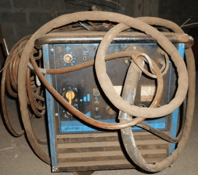 UGODNO: Varilni aparati, kompresorji, mešalec za beton ...