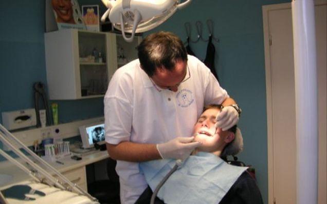 Privoščite si zobozdravniški pregled. In to brezplačno!