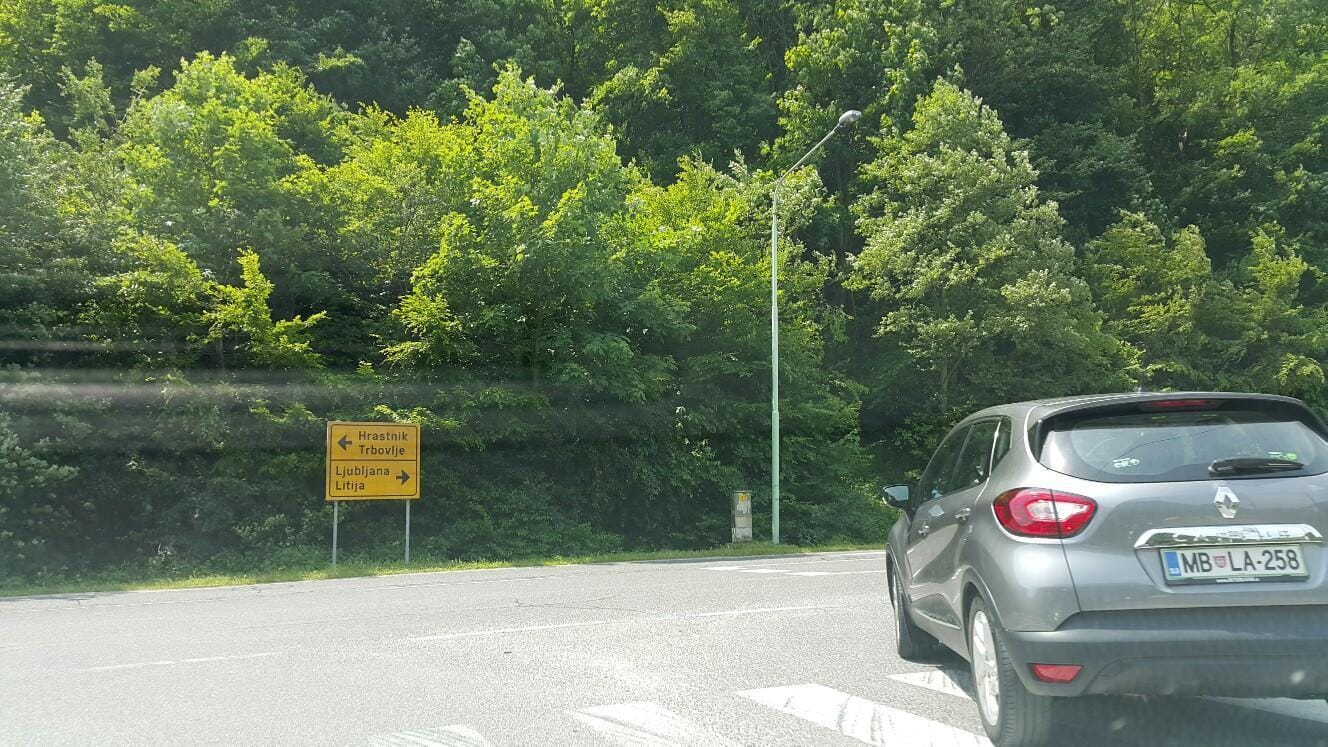 Prometna nesreča za Savo, zaprta cesta