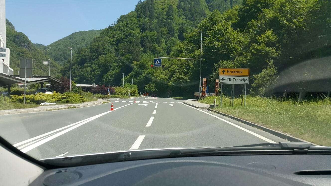 Policisti na Zasavki